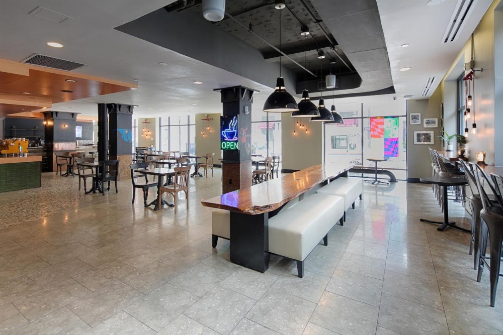 Hotel RL Baltimore Inner Harbor Main image